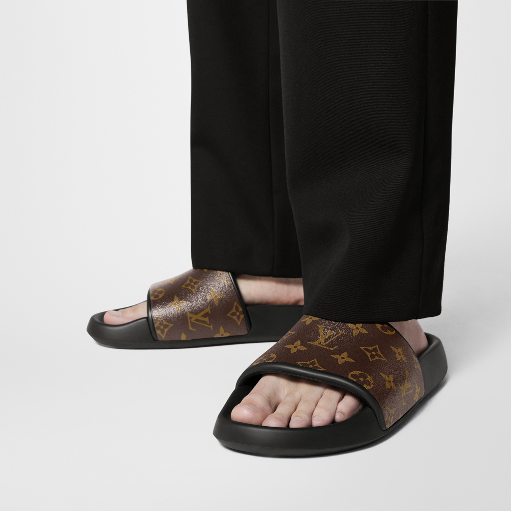 Louis vuitton waterfront mule slides online